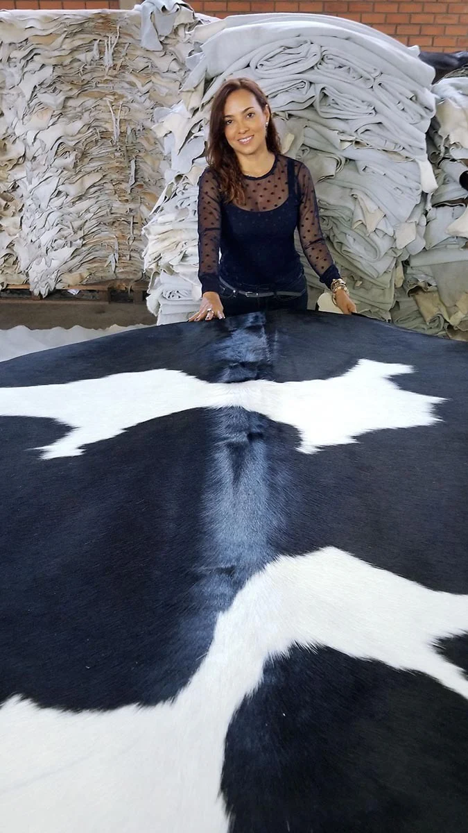 Black and White Brazilian Cowhide Rug: XXL - Image 7
