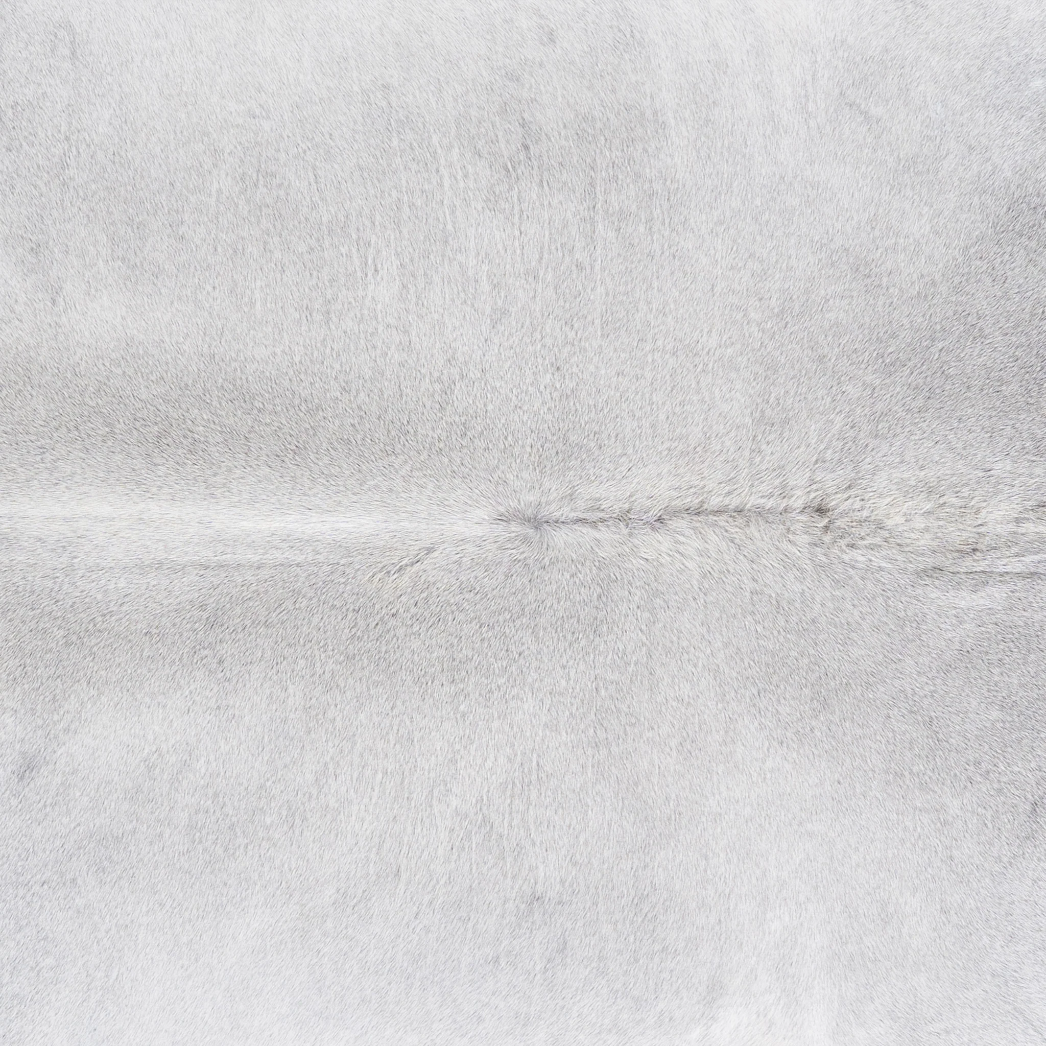 Brazilian Grey Cowhide Rug Size 7'2" L x 6'5" W 4813 - Image 3