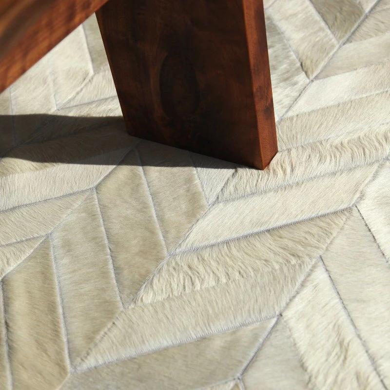 CHEVRON Cowhide Rug - Image 3