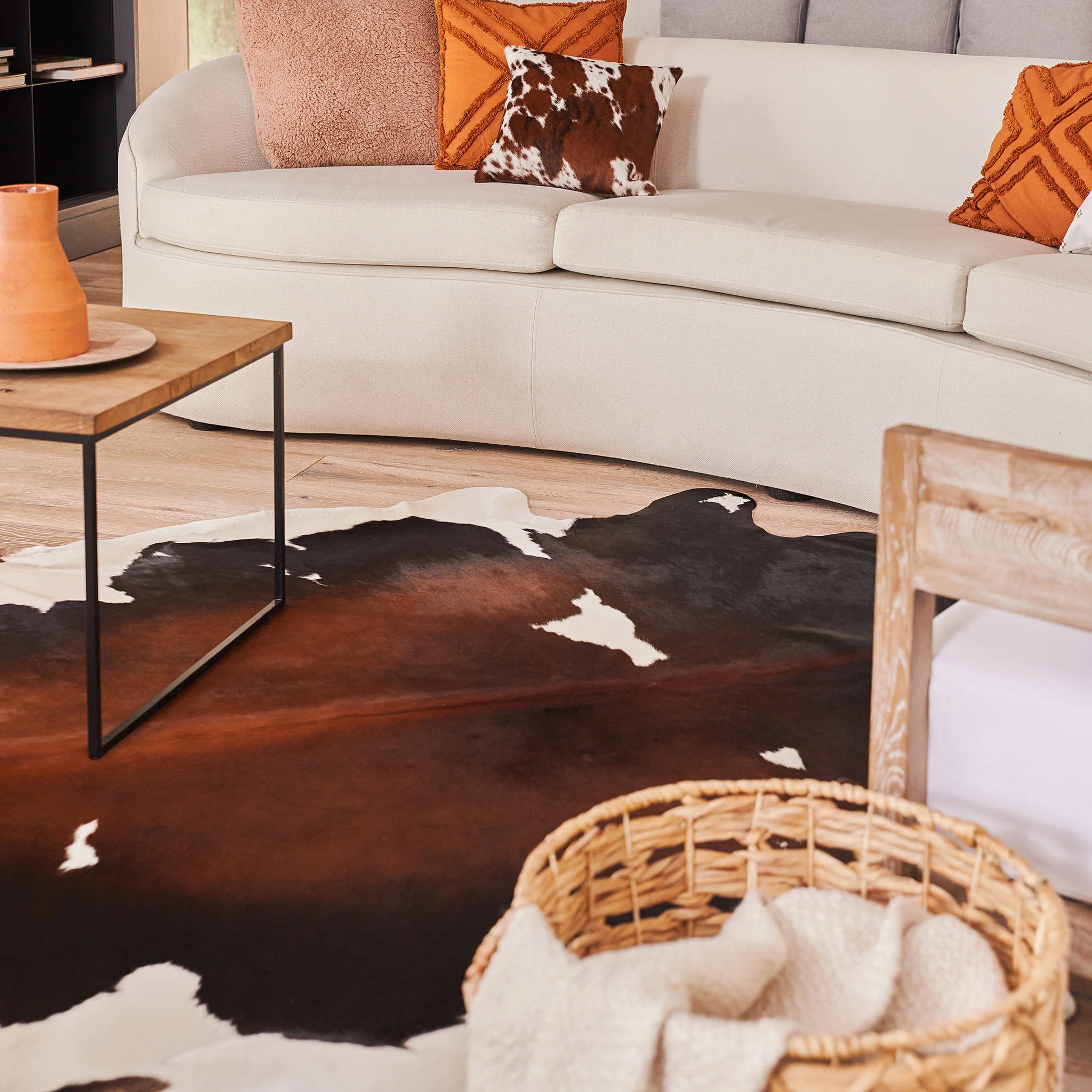 Chocolate and White Brazilian Cowhide Rug: XXL - Image 5