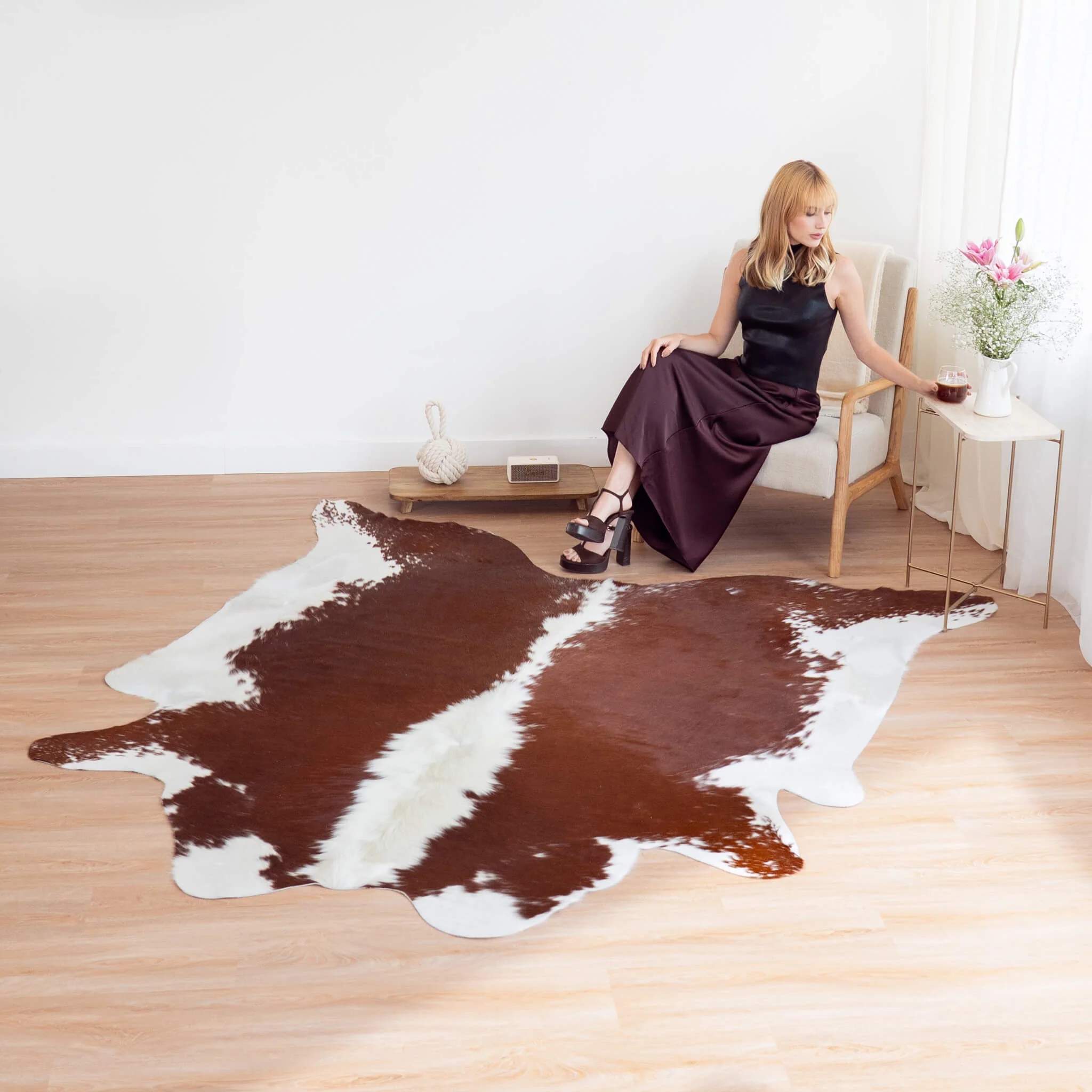 Hereford Cowhide Rug - Image 3