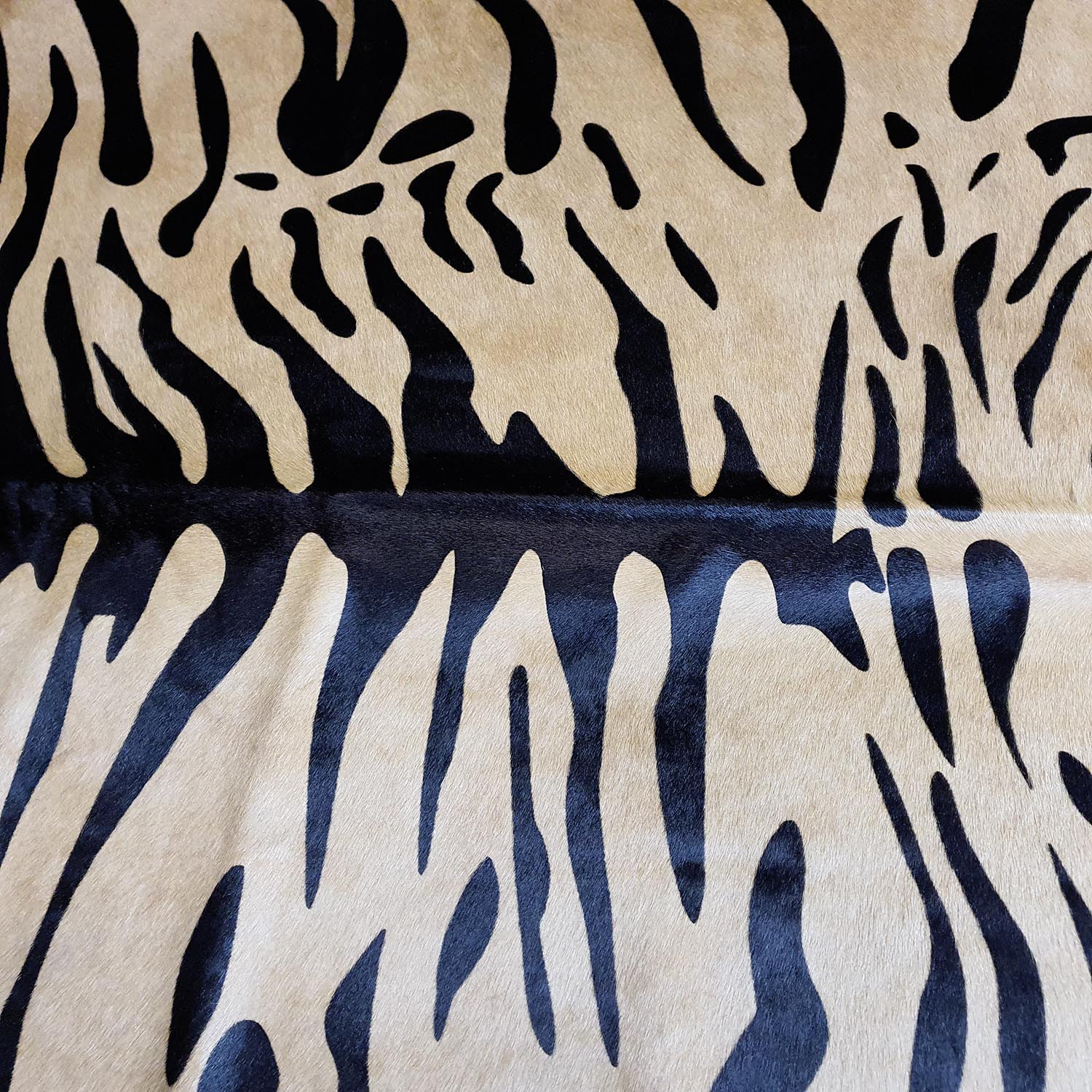 Tiger Javali on Caramel Cowhide Rug - Image 3